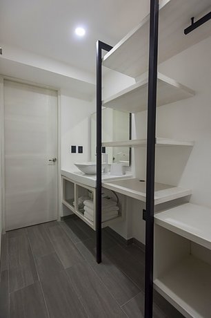 The Andy Hotel By Dot Boutique