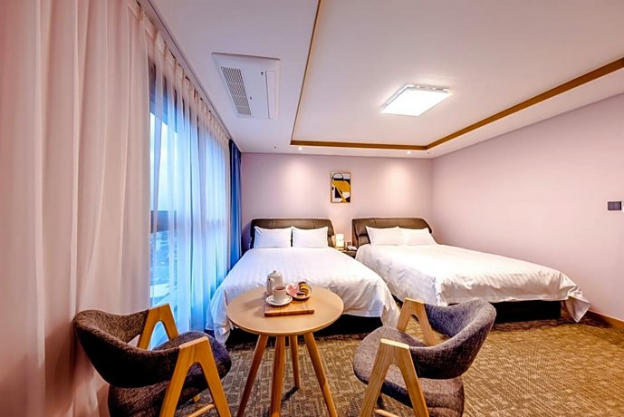 Hotel DK