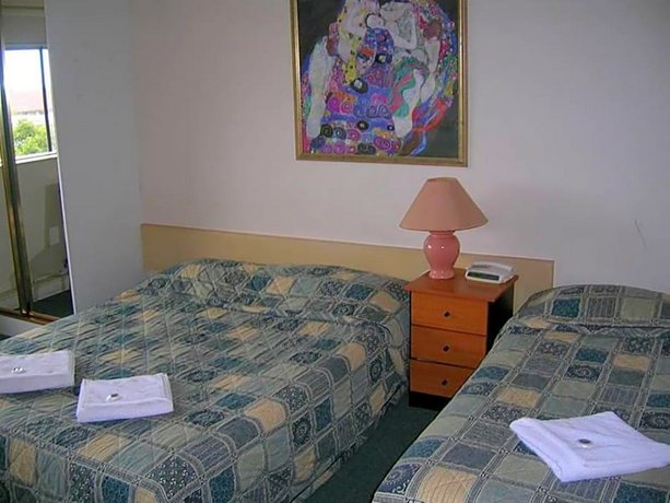 Redan Apartments
