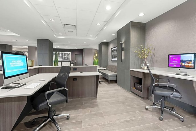 Hampton Inn & Suites Spokane Downtown-South