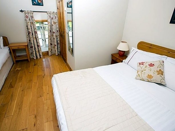 O'Briens Cashel Lodge