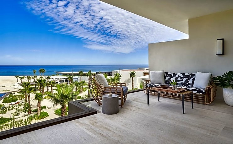 Four Seasons Resort Los Cabos