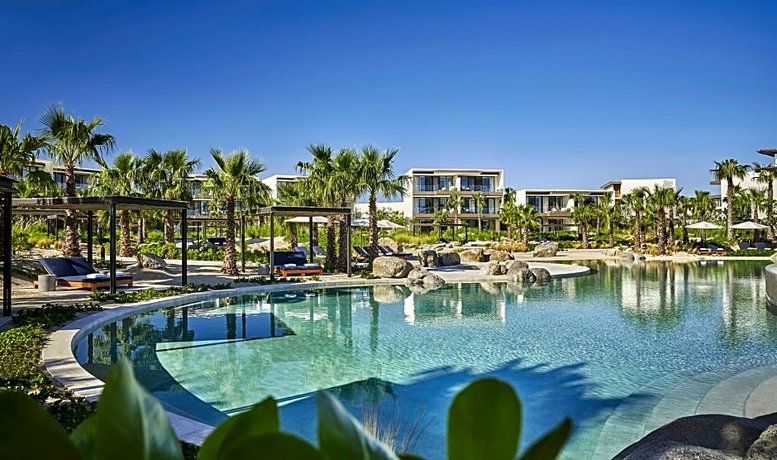 Four Seasons Resort Los Cabos