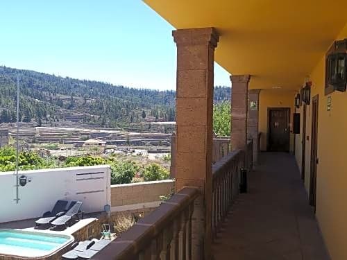 Hotel El Tejar