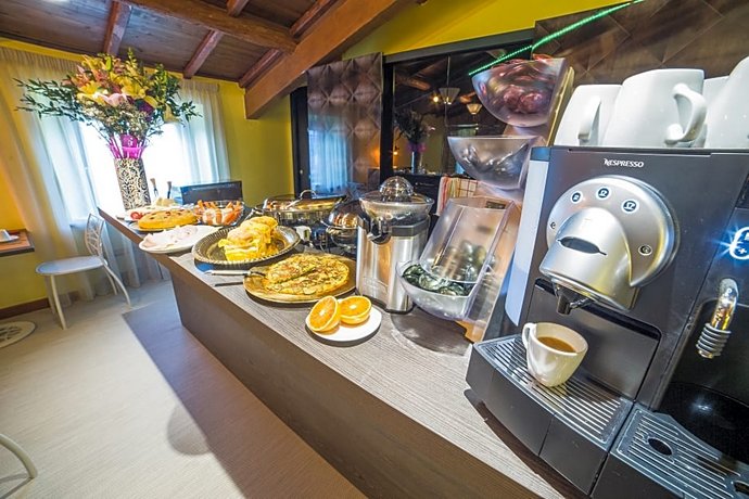 Cola di Rienzo Luxury Penthouse