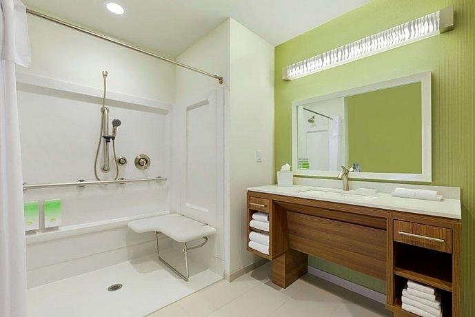 Home2 Suites By Hilton Youngstown