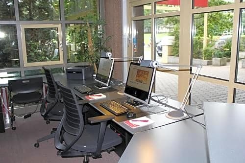Arvena Park Hotel