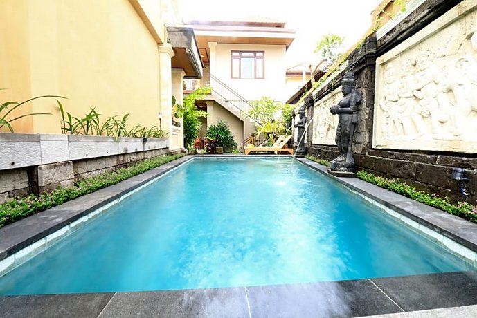 Frangipani Bungalow