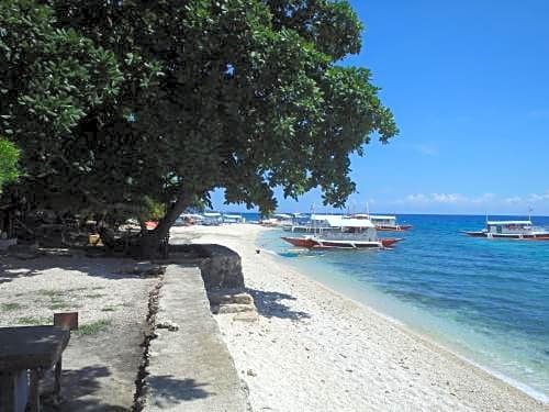Island Front / Bangcogon Resort and Restaurant