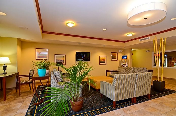 Candlewood Suites Chambersburg