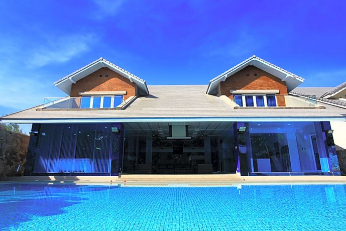 Pratumnak Dream Villa by Pattaya Sunny Rentals