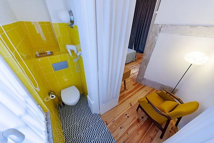Lisbon Cheese & Wine Suites