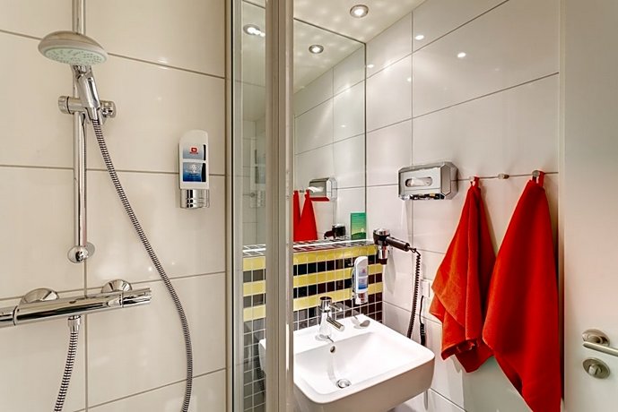 MEININGER Hotel Frankfurt Main / Airport