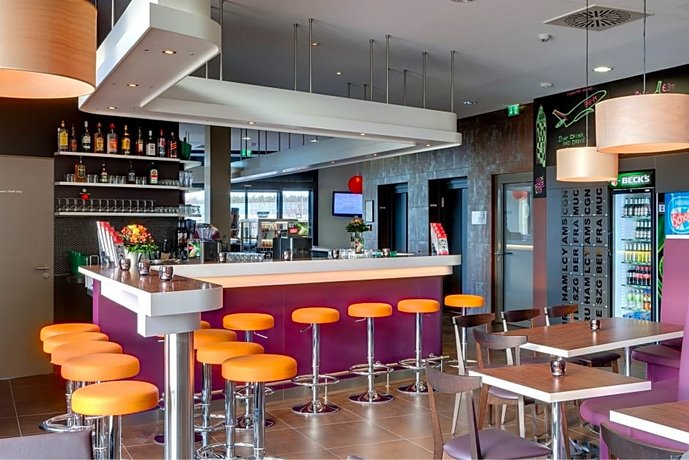 MEININGER Hotel Frankfurt Main / Airport