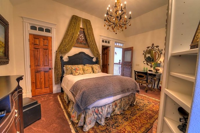 The Victoria Bed & Breakfast