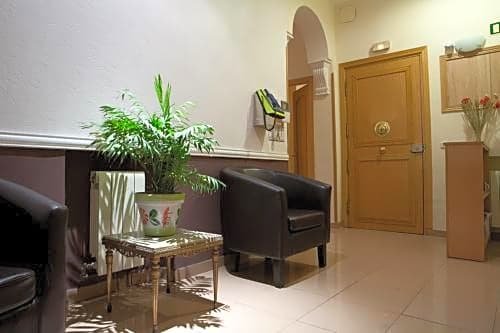Hostal Zabala