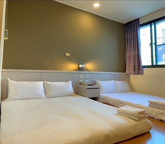 Raise Hotel