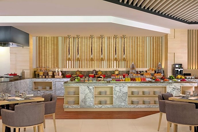 Fairfield by Marriott Bali Kuta Sunset Road