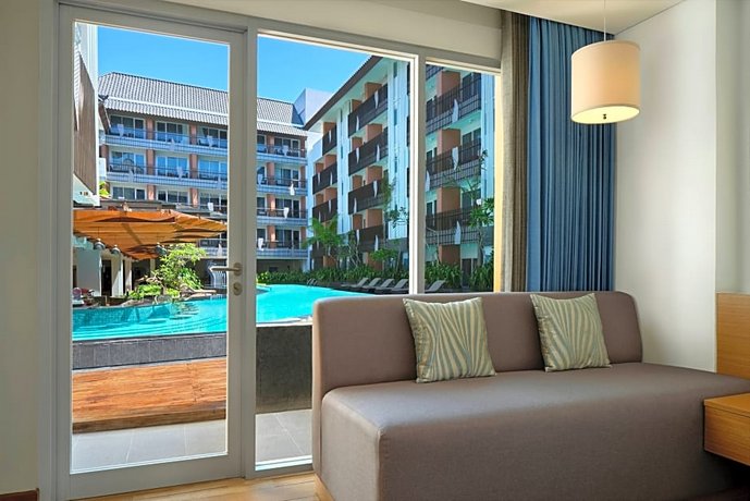 Fairfield by Marriott Bali Kuta Sunset Road