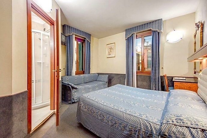 Atlantide Hotel