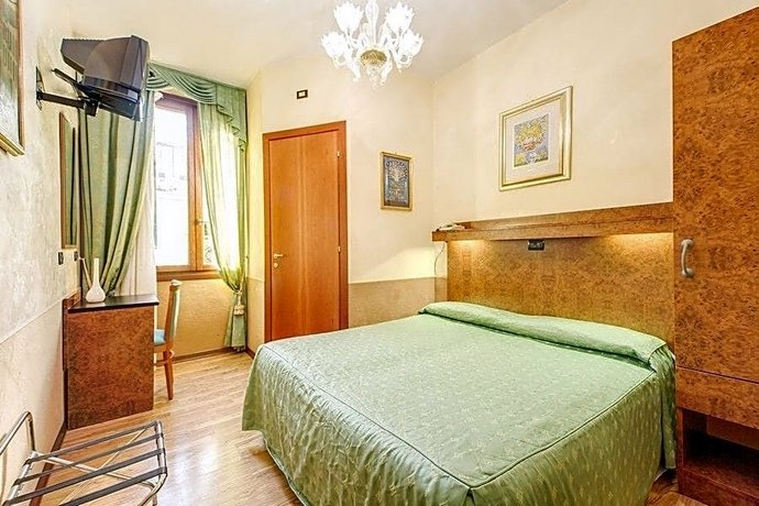 Atlantide Hotel