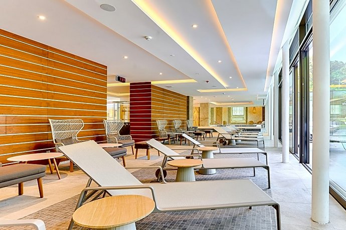 Health Spa Resort Hotel Thermia Palace