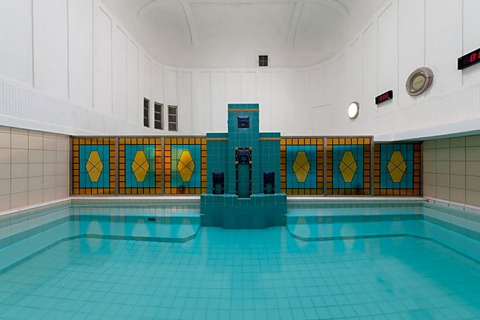 Health Spa Resort Hotel Thermia Palace