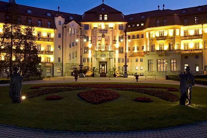 Health Spa Resort Hotel Thermia Palace