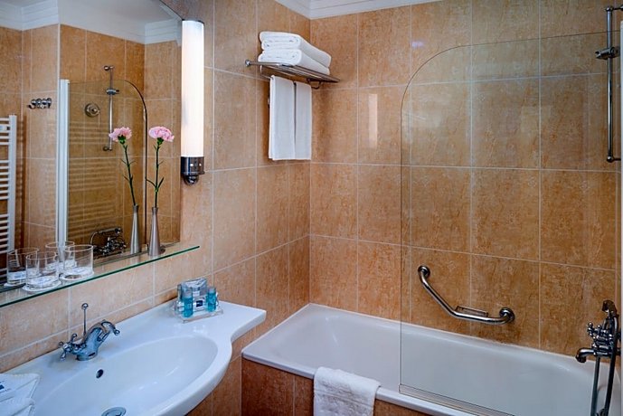 Health Spa Resort Hotel Thermia Palace