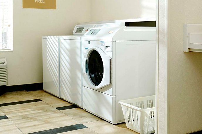 Candlewood Suites Philadelphia - Willow Grove
