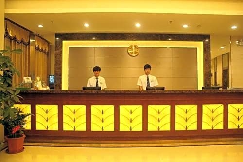 GreenTree Inn Guangdong Guangzhou Baiyun Avenue Yongping Business Hotel
