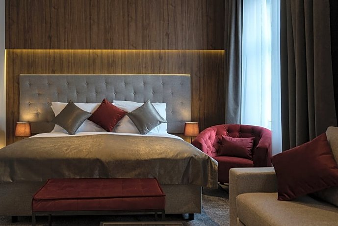 Dezman Luxury Apartments