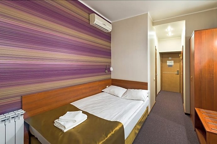 Hotel Zagreb Saratov