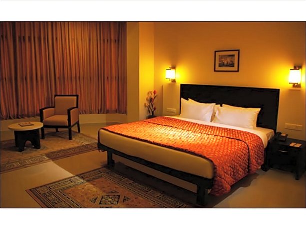 Hotel Excalibur Kottayam