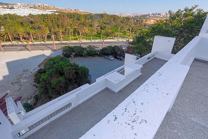 Umh Tarik Hotel