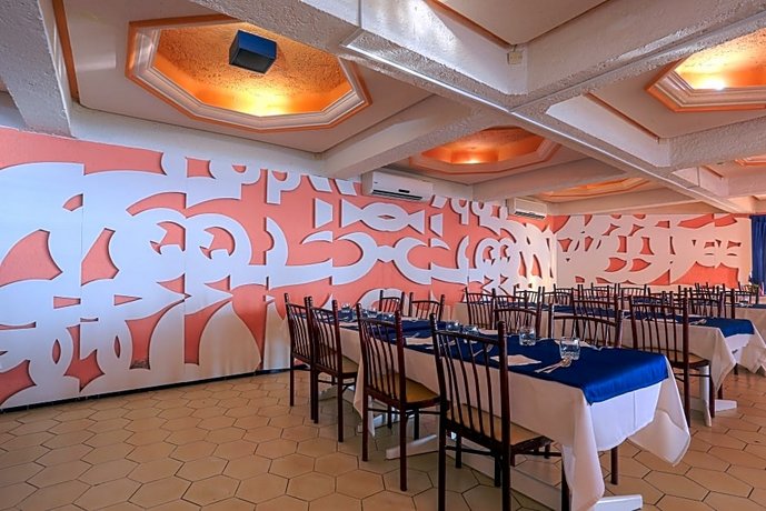 Umh Tarik Hotel