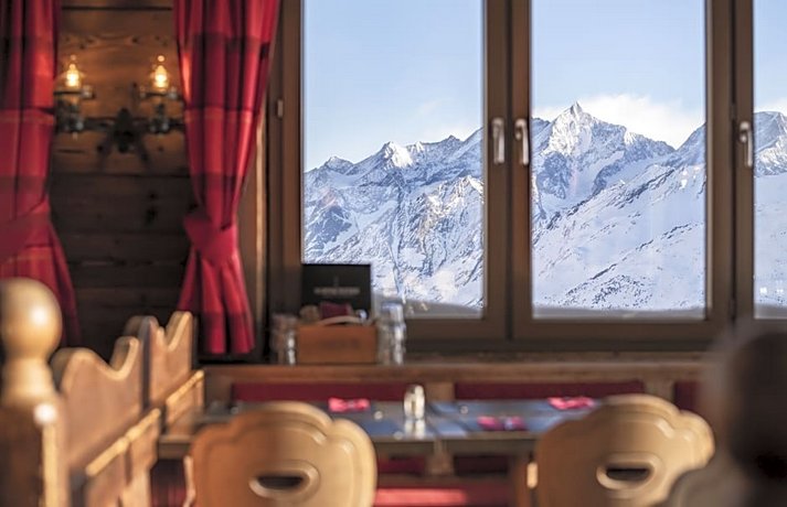 Hotel Schwarzsee