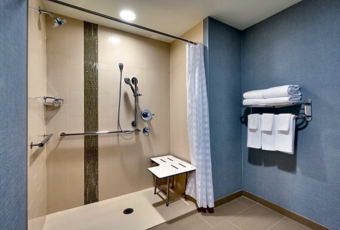 Hyatt Place Anchorage-Midtown