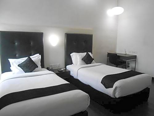 Sapphire Suites Kolkata