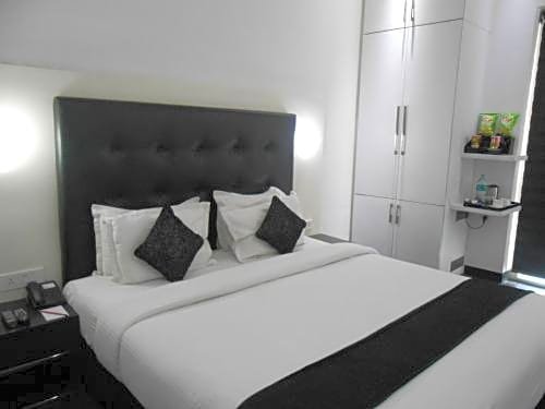 Sapphire Suites Kolkata