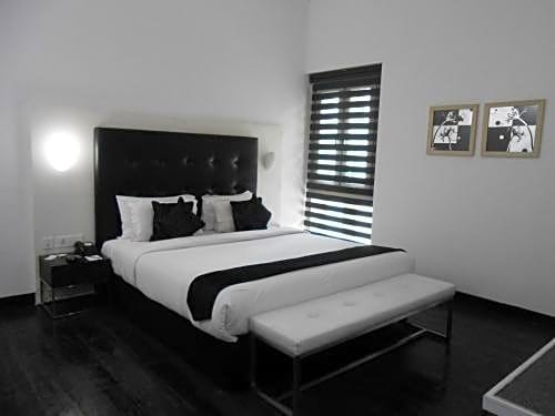 Sapphire Suites Kolkata