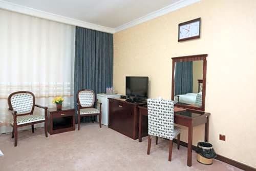 Hayot Hotel