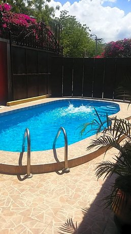 Daniella Inn Hotel