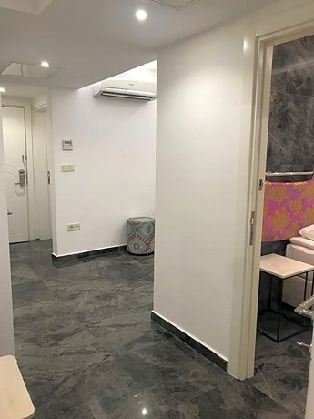 B'Guest Hotel & Residence