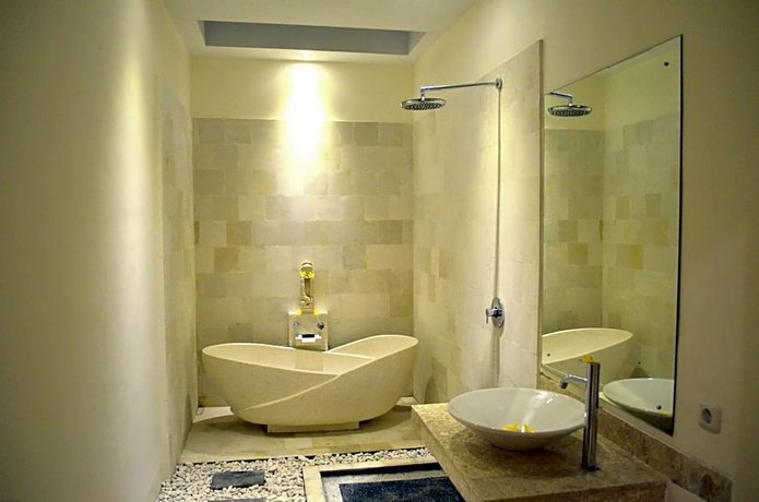 The Jas Villas