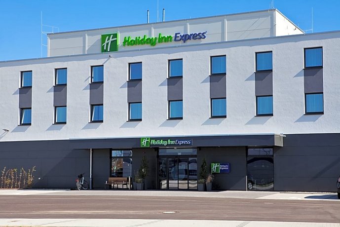 Holiday Inn Express - Ringsheim