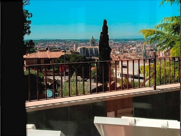 Montjuic Bed & Breakfast