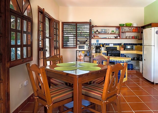 Casa Anita Puerto Morelos