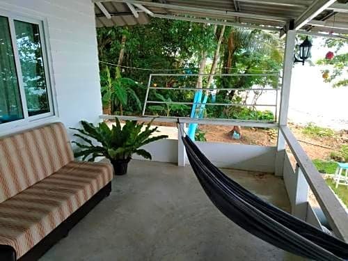 Secret Garden Family House
