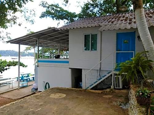 Secret Garden Family House